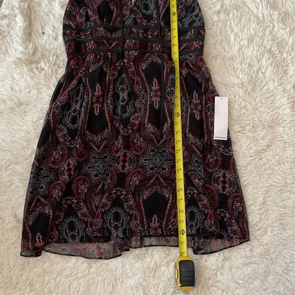 BCBGeneration summer dress with tie in the front back zipper - Picture 9 of 9